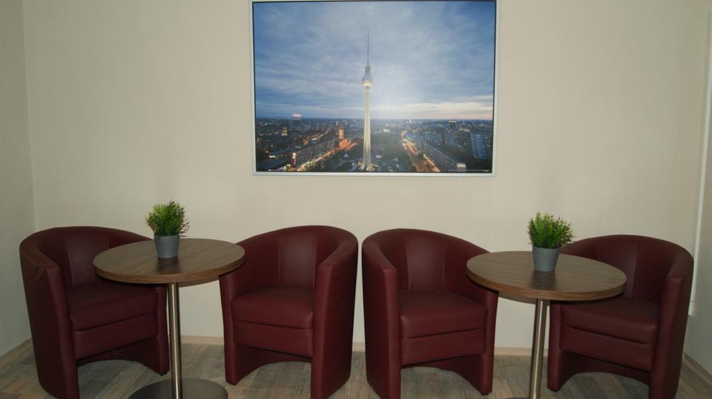 Hotel Pension Eberty - Berlin — Photos 1